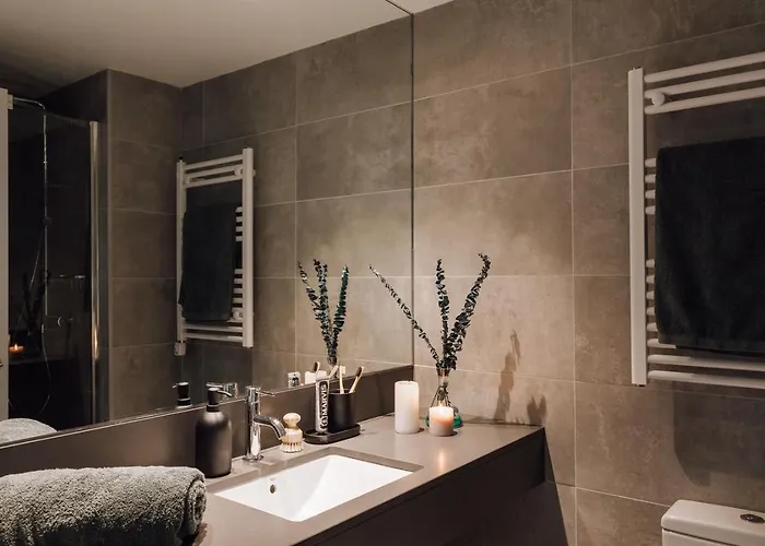 Апартаменты Ferrat - 3 Bedrooms In Eixample Esquerra Барселона