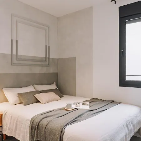 Ferrat - 3 Bedrooms In Eixample Esquerra * Barcelona
